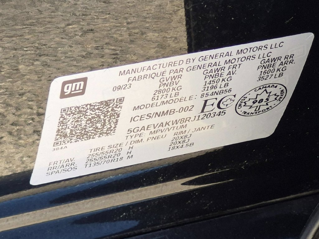 Used 2024 Buick Enclave Essence w/ Experience Buick Package AWD/4WD image 29