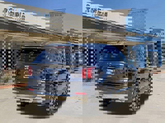 Used 2025 Kia Sorento EX image 5