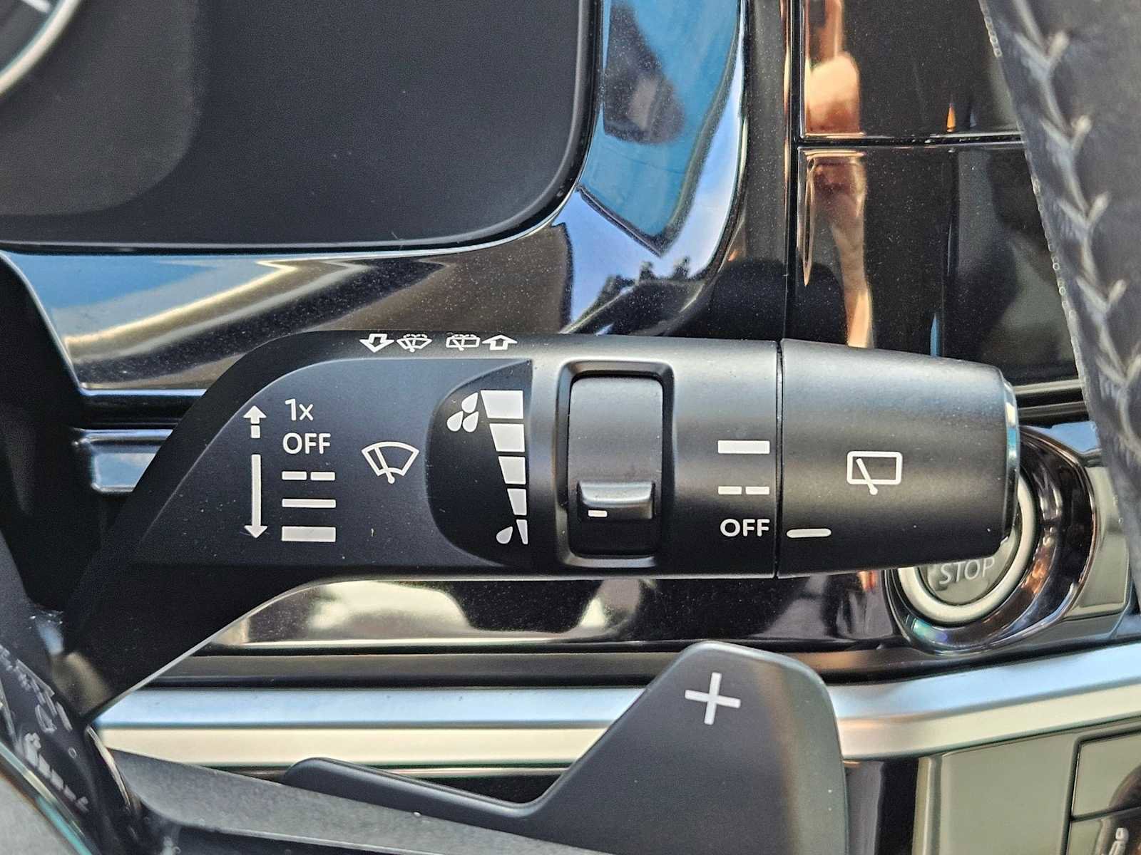 Used 2022 Nissan Pathfinder SL image 20