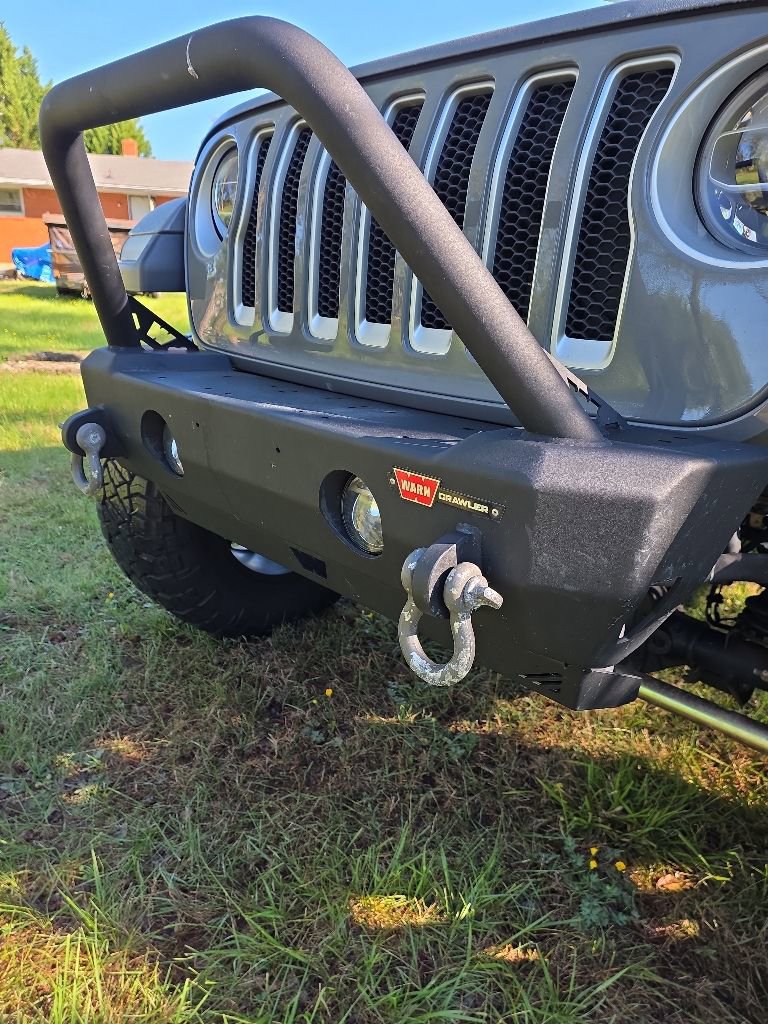 Used 2020 Jeep Wrangler Unlimited Sahara AWD/4WD image 15