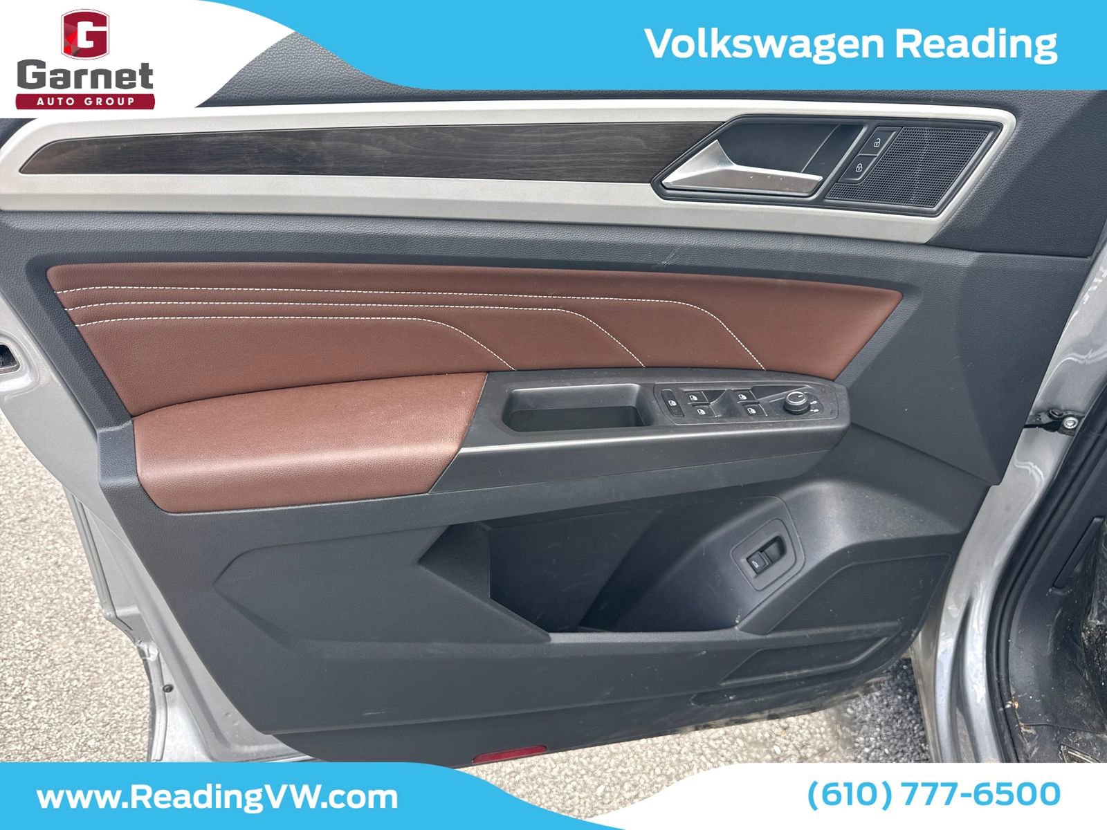 Used 2023 Volkswagen Atlas SE w/ Panoramic Sunroof Package AWD/4WD image 12