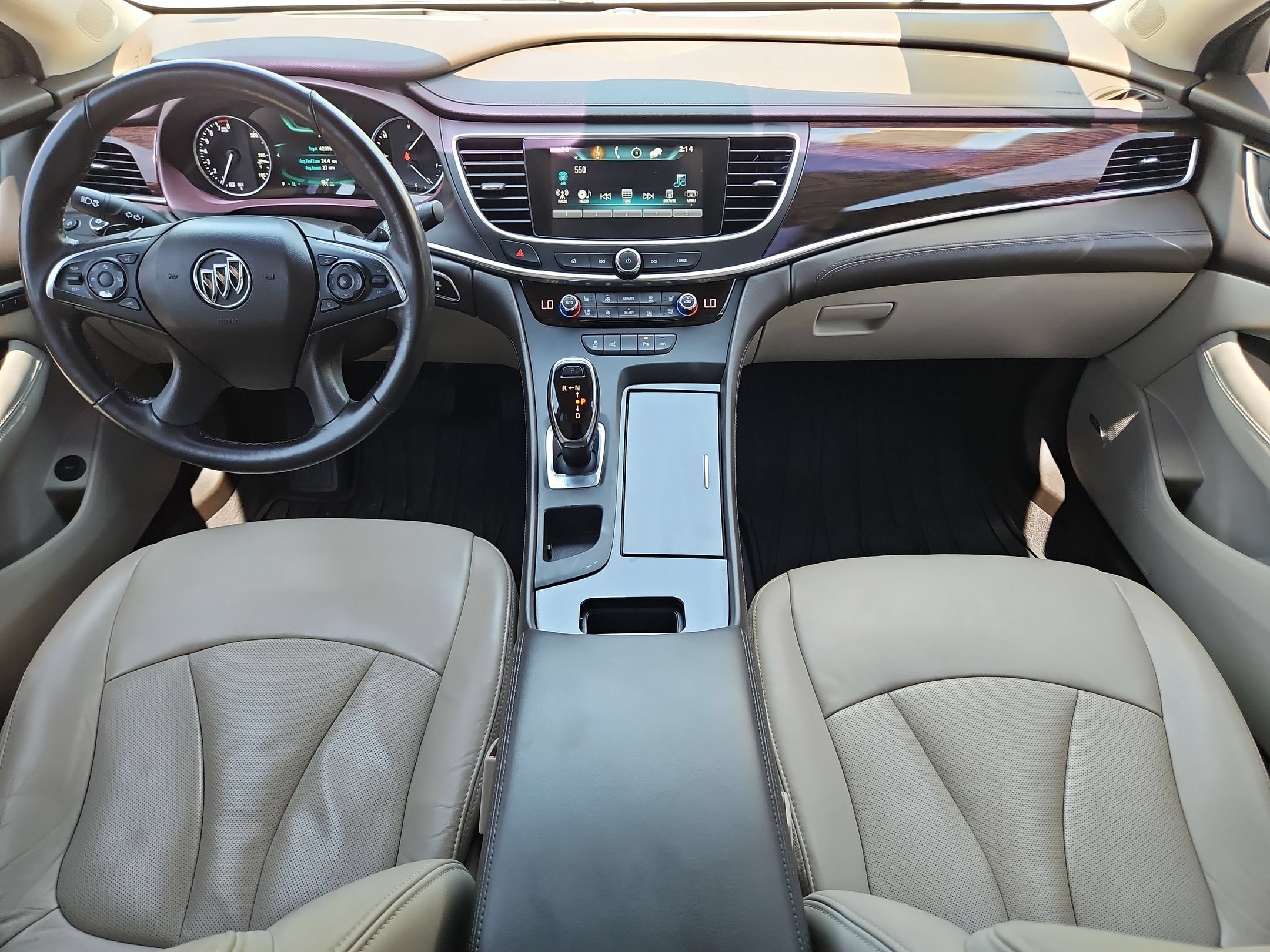Used 2018 Buick LaCrosse Premium w/ Driver Confidence Package #2 FWD image 16