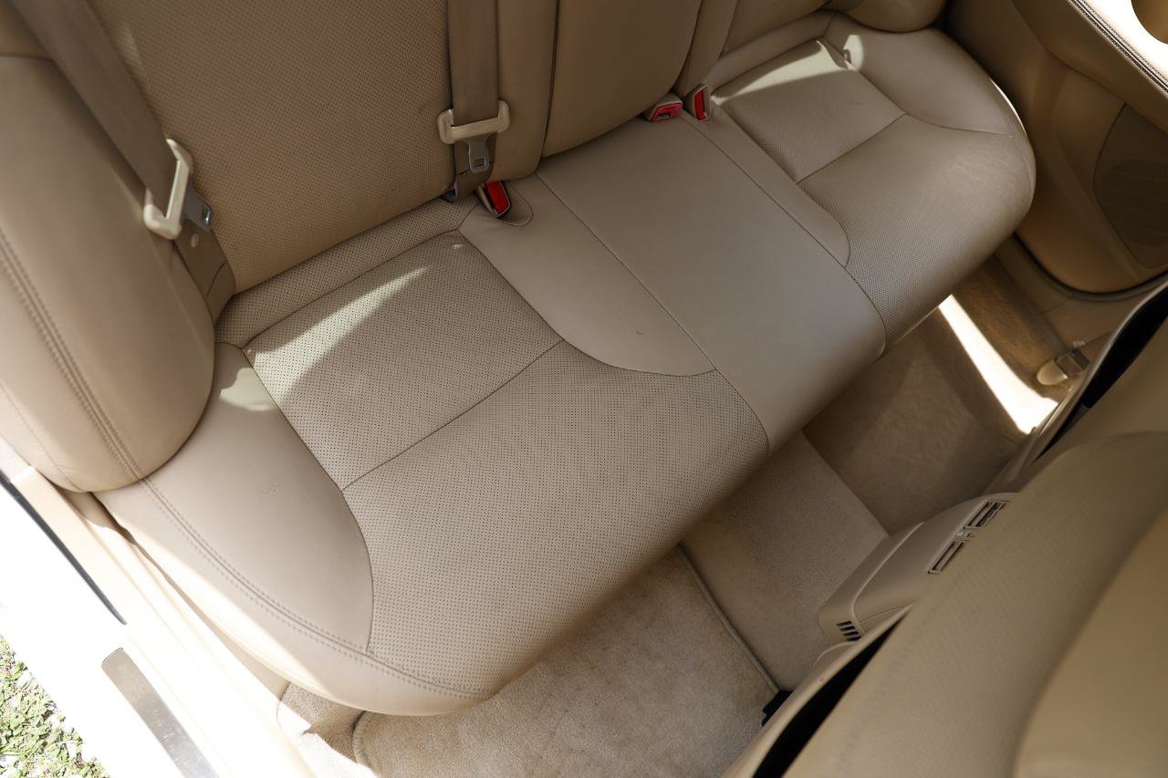 Used 2005 Lexus ES 330 FWD image 12