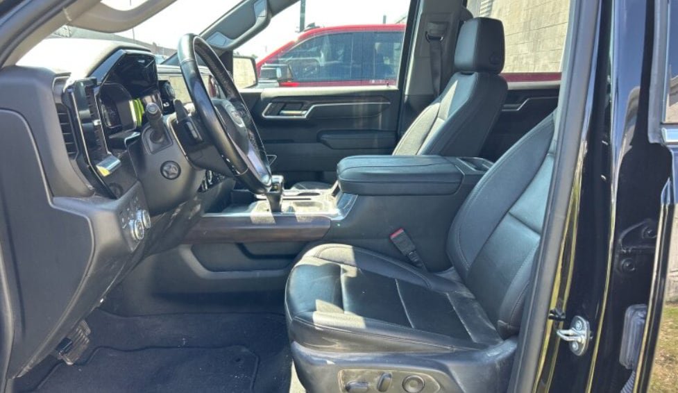 Used 2023 GMC Sierra 1500 SLT w/ SLT Convenience Package AWD/4WD image 5