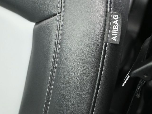 Used 2023 Ford Explorer XLT w/ Equipment Group 202A image 13