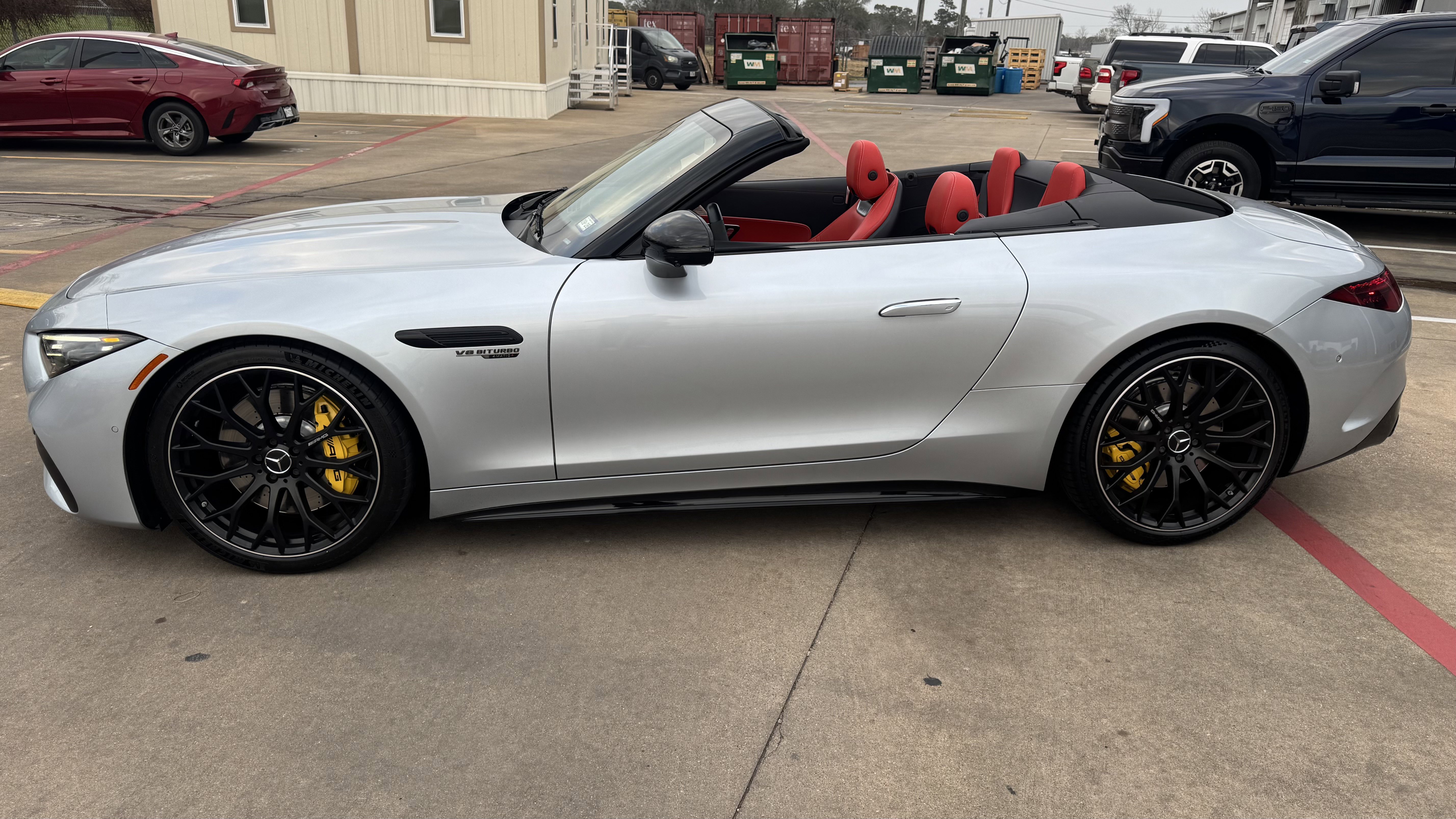 Used 2022 Mercedes-Benz SL 63 AMG 4MATIC image 4