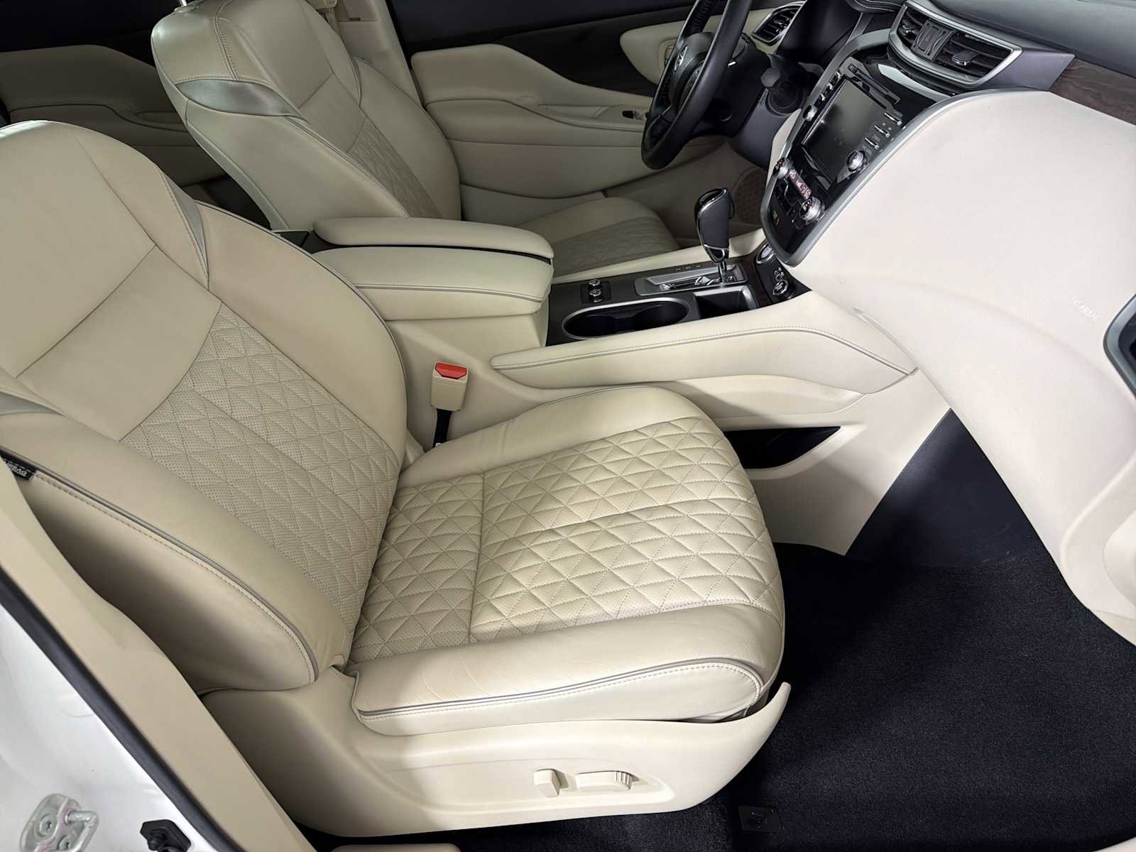 Used 2019 Nissan Murano Platinum image 11