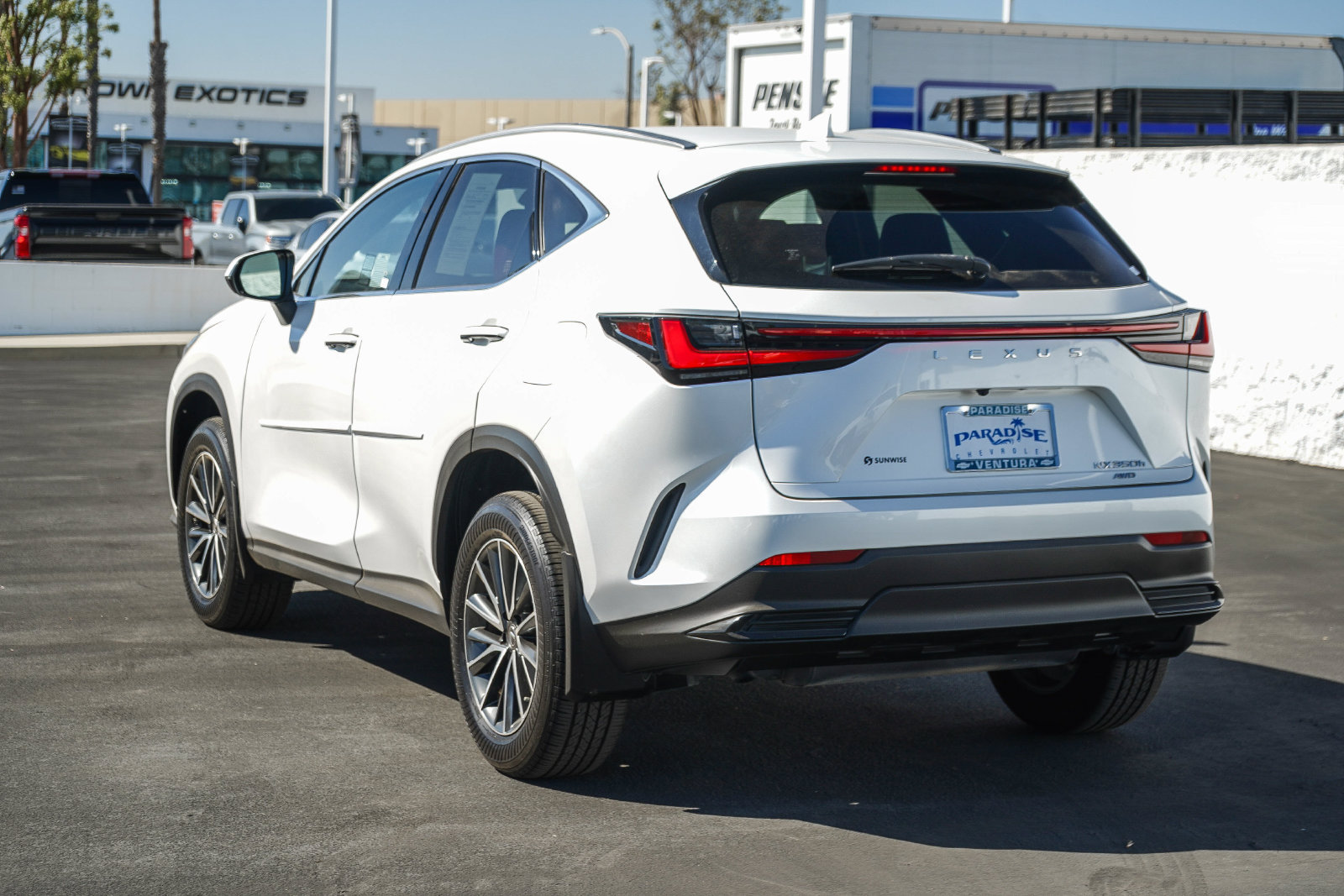 Used 2022 Lexus NX 350h AWD w/ Towing Package (2000 Lbs) image 6
