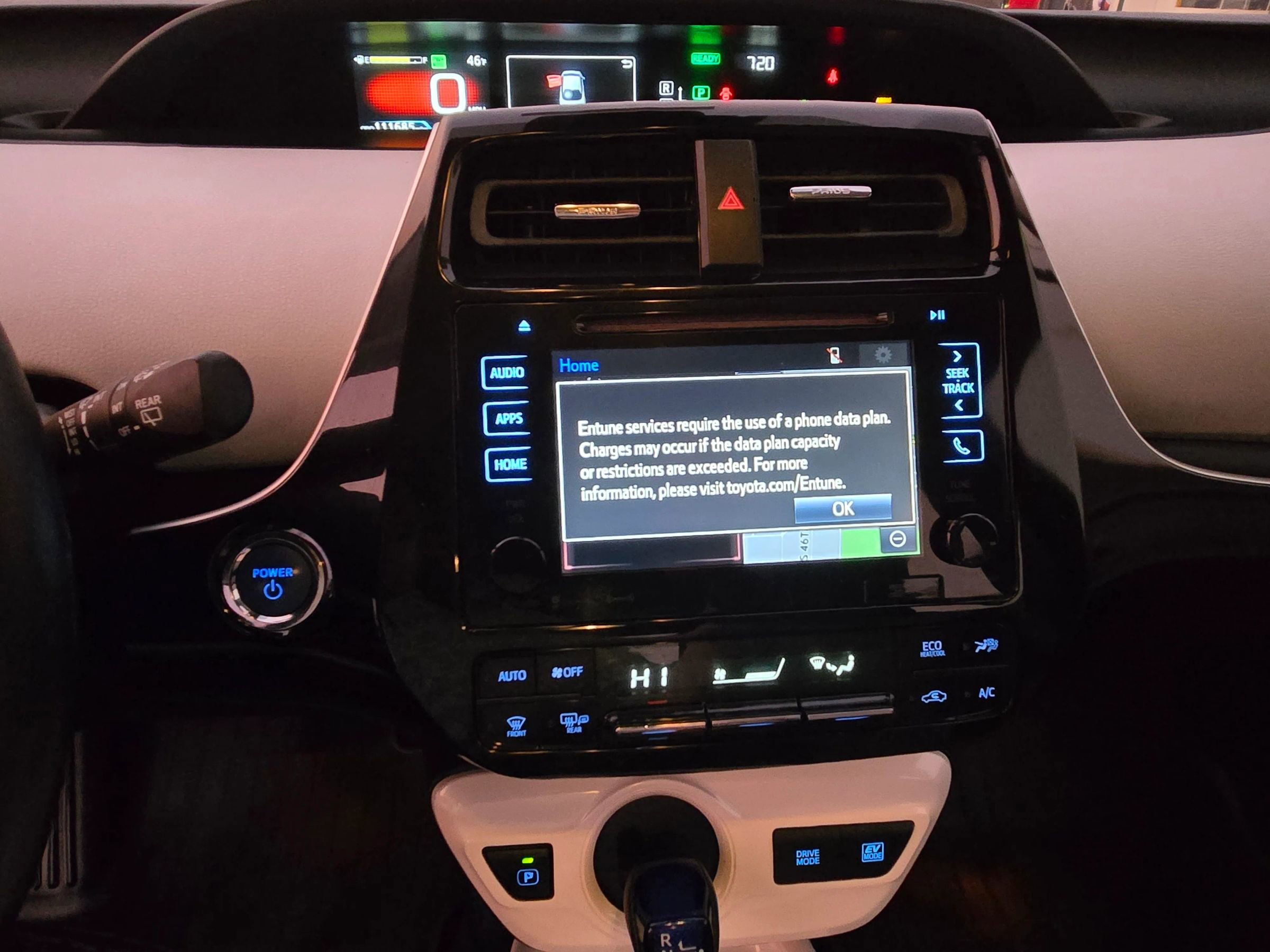 Used 2017 Toyota Prius Three image 42