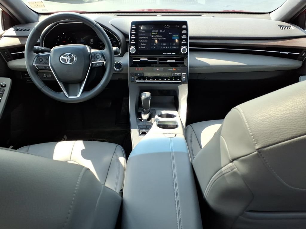 Used 2021 Toyota Avalon XLE w/ Moonroof Package FWD image 10