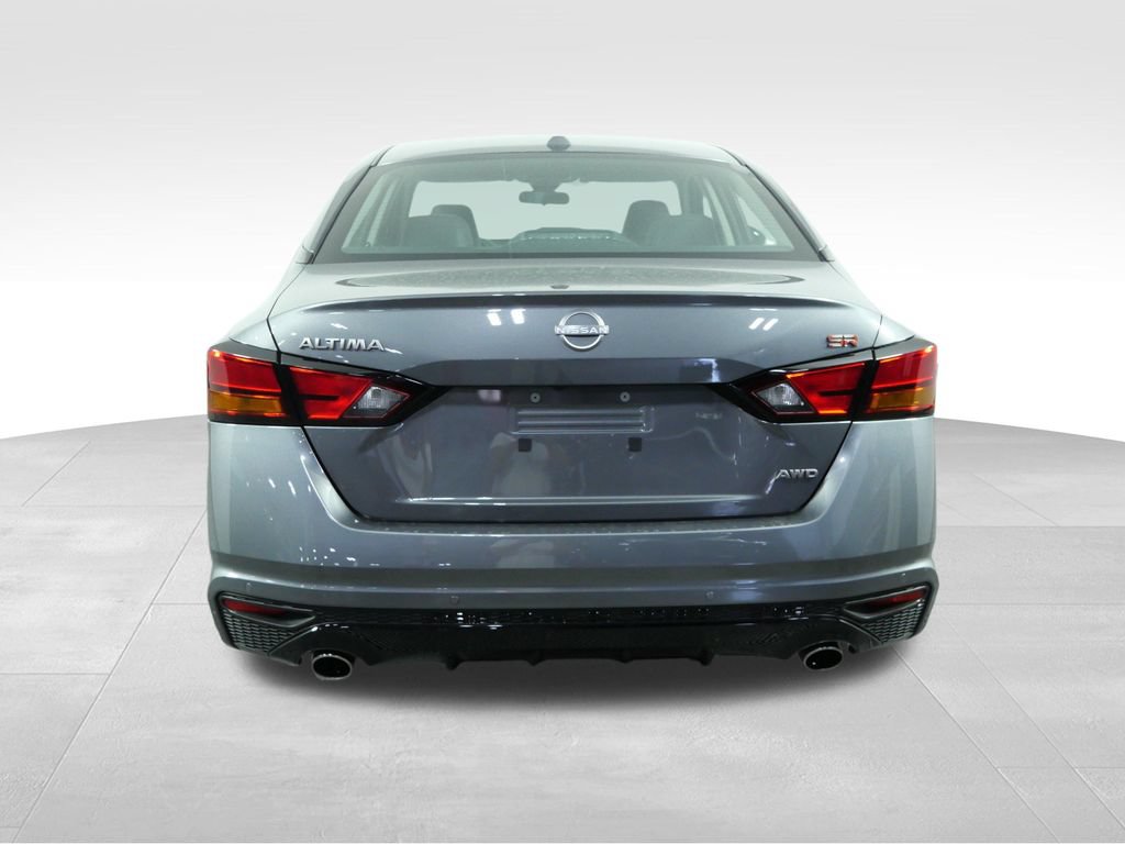 Used 2025 Nissan Altima 2.5 SR AWD/4WD image 9