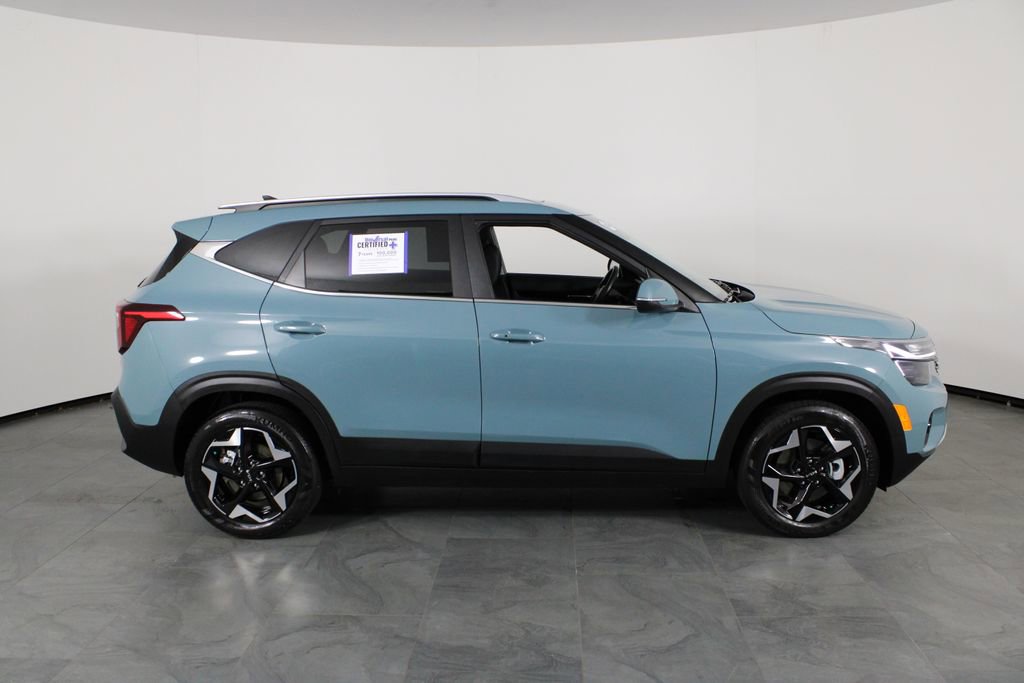 Used 2024 Kia Seltos EX image 13
