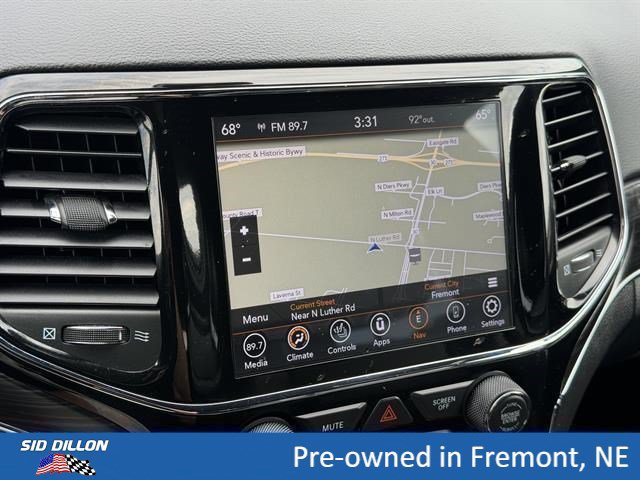 Used 2020 Jeep Grand Cherokee Limited AWD/4WD image 10