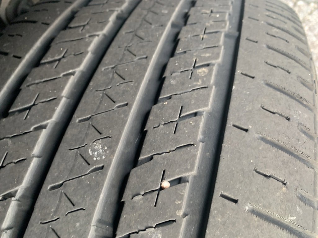 Used 2023 Jeep Grand Cherokee L Laredo image 25