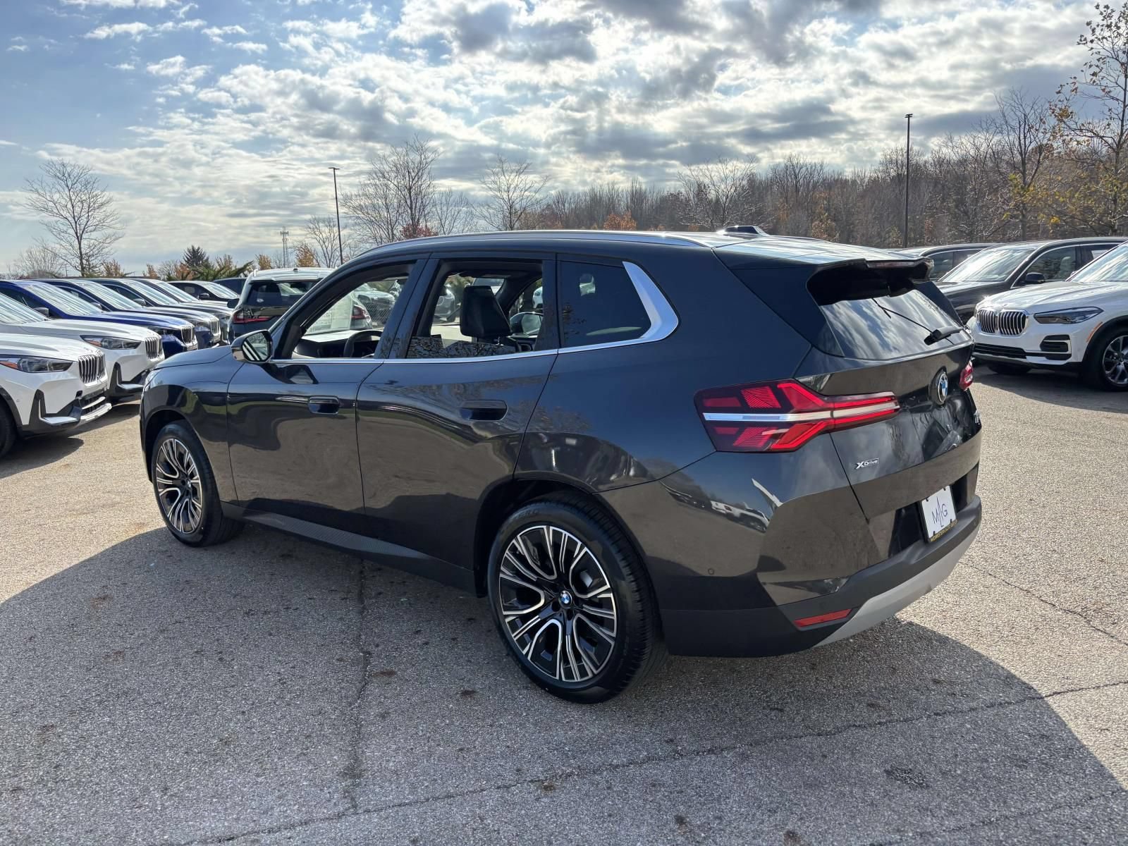 New 2026 BMW X3 xDrive30 w/ Premium Package AWD/4WD image 5