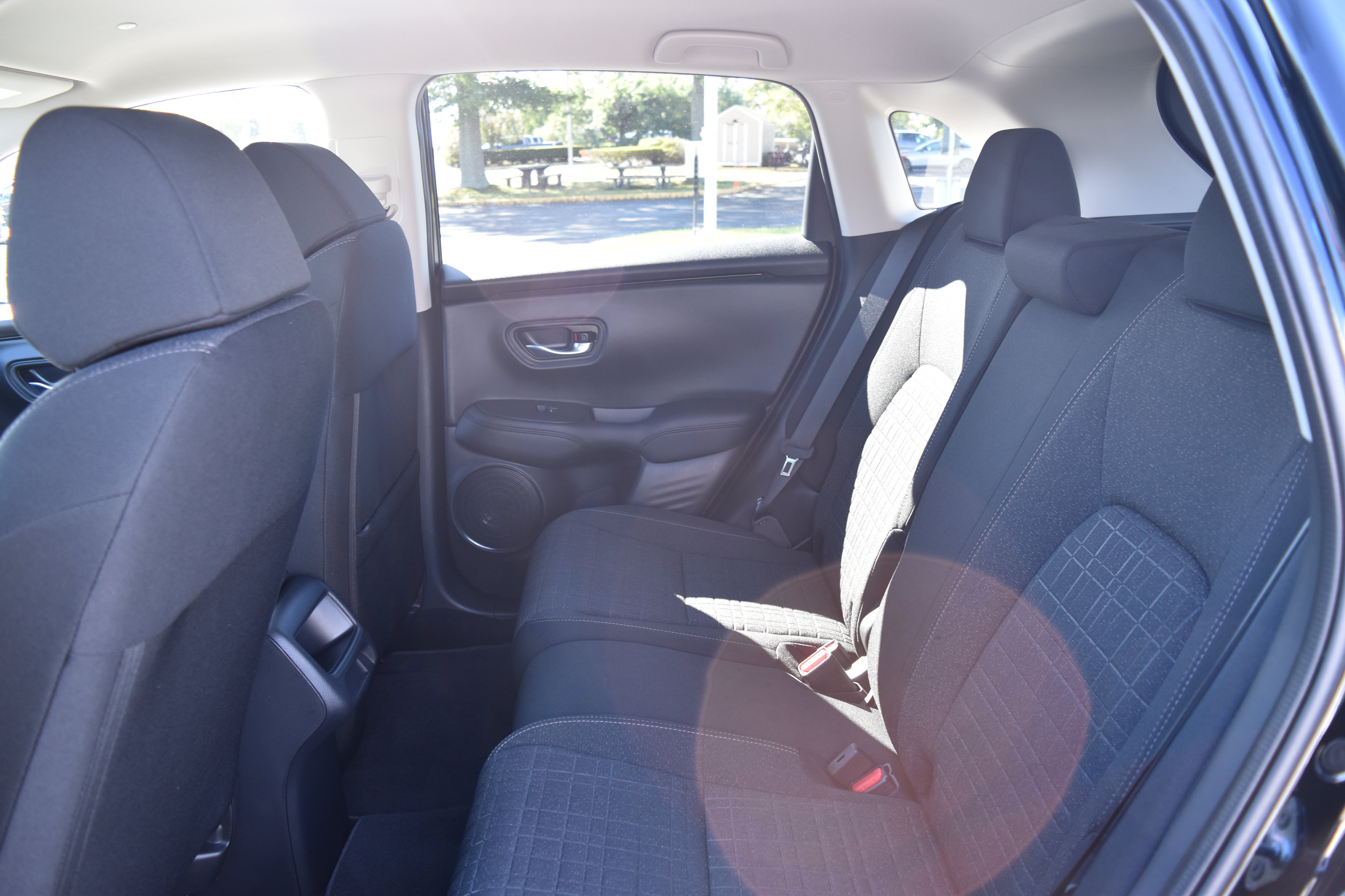 Certified 2027 Honda HR-V LX image 25