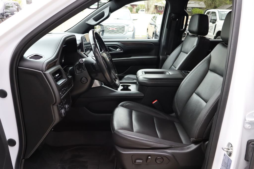 Used 2022 Chevrolet Tahoe LT w/ Luxury Package image 27