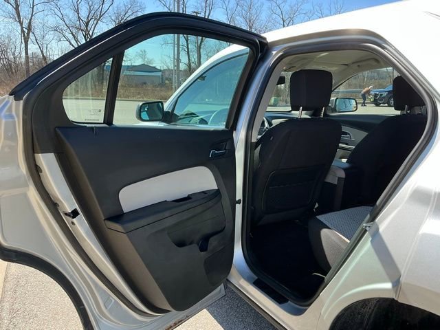 Used 2014 Chevrolet Equinox LS image 16