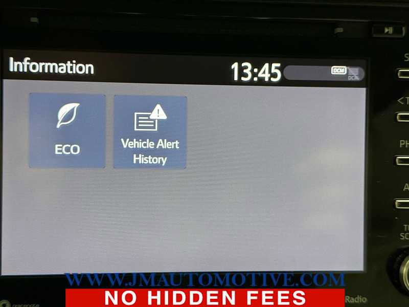 Used 2020 Toyota Sienna XLE FWD image 30