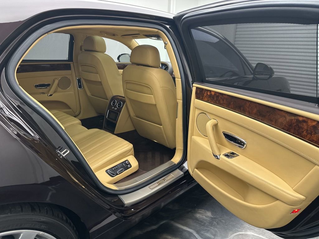 Used 2014 Bentley Flying Spur W12 AWD/4WD image 7