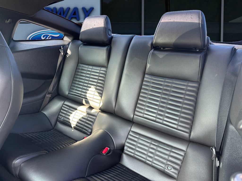 Used 2013 Ford Mustang Shelby GT500 RWD image 12