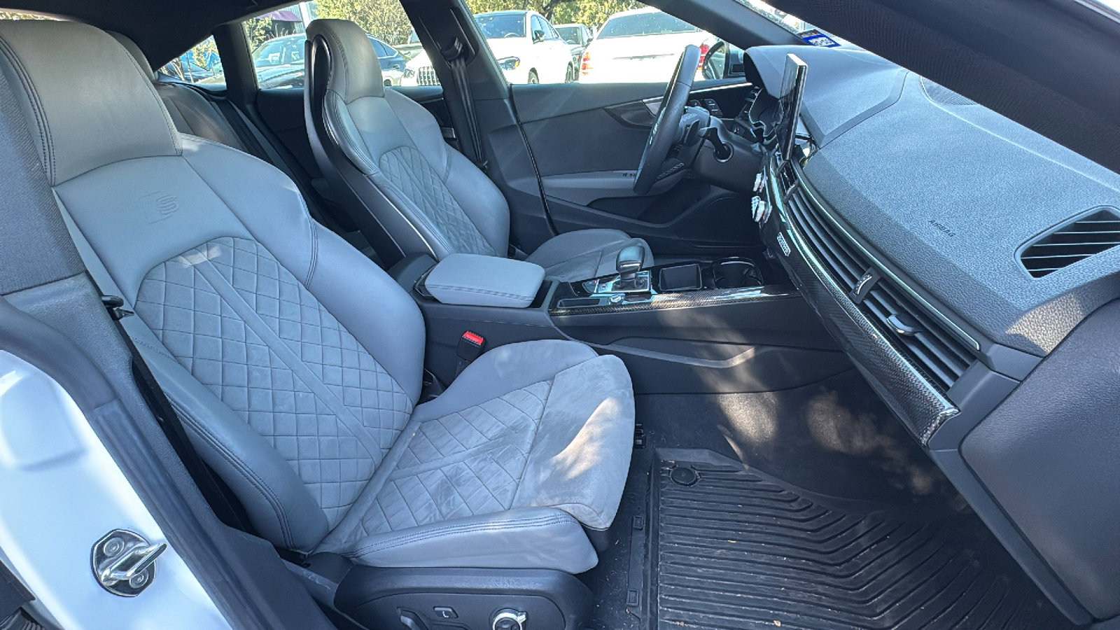 Used 2023 Audi S5 Premium w/ Convenience Package image 32