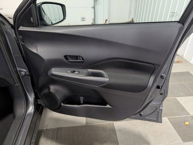 Used 2025 Nissan Kicks Play S image 26