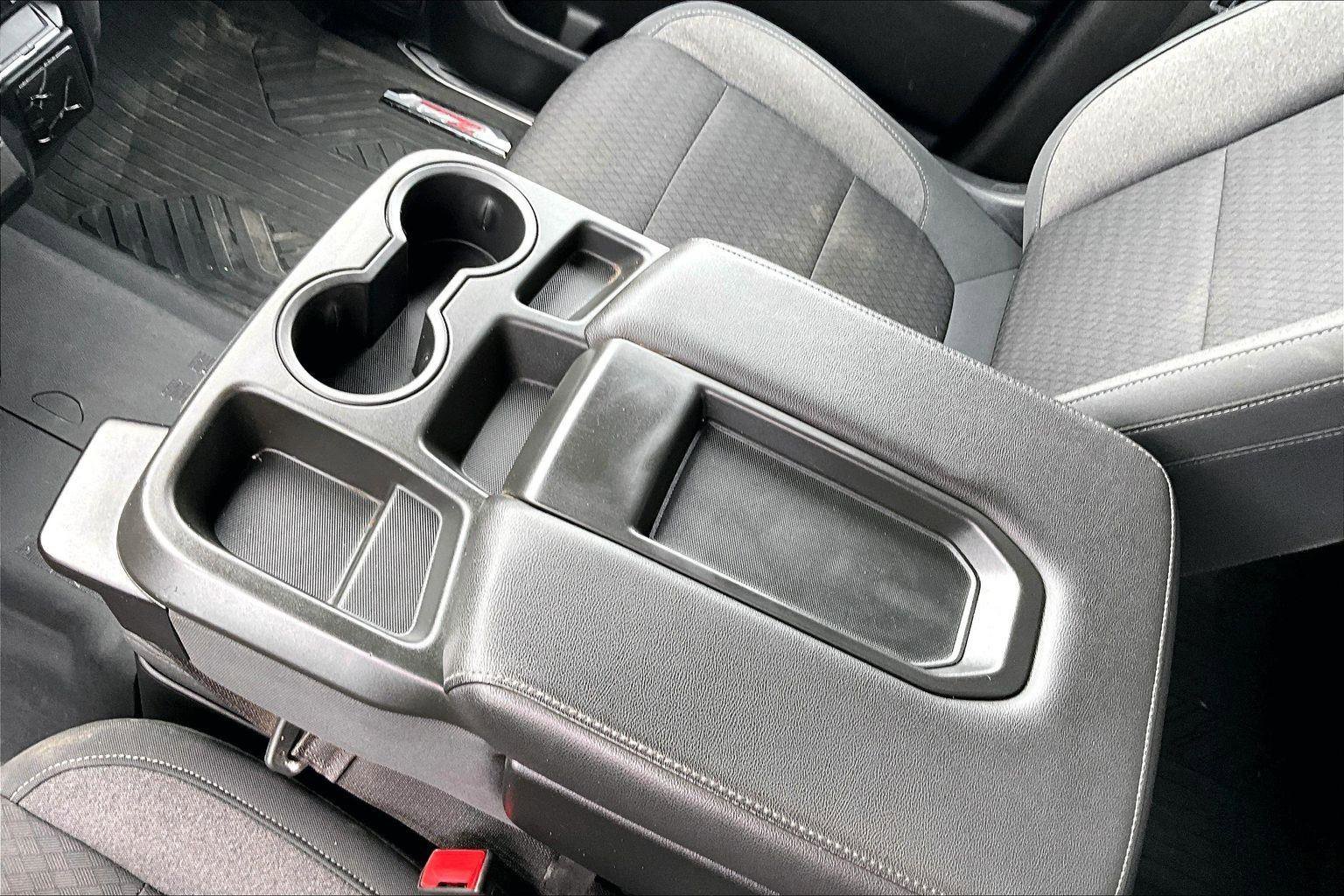 Used 2020 Chevrolet Silverado 1500 LT w/ All-Star Edition image 16