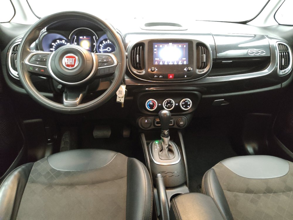 Used 2019 FIAT 500L Pop image 22