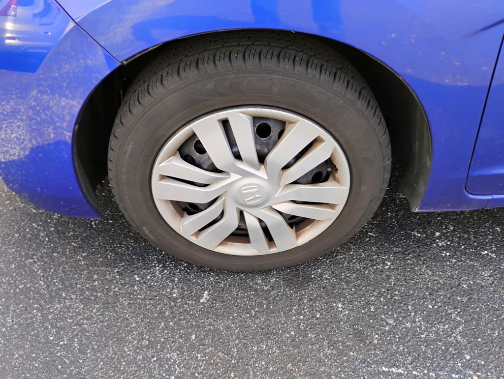 Used 2016 Honda Fit LX image 12