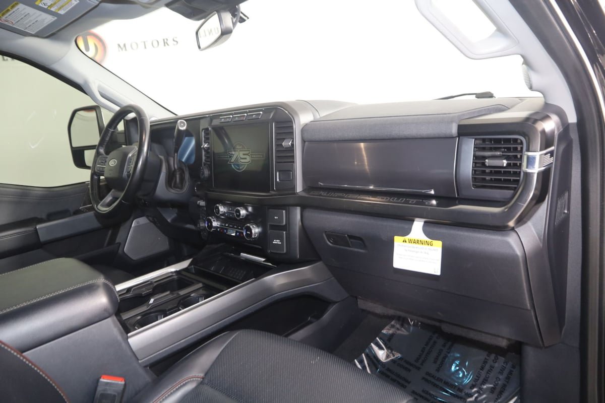 Used 2023 Ford F250 Lariat w/ Lariat Ultimate Package AWD/4WD image 42