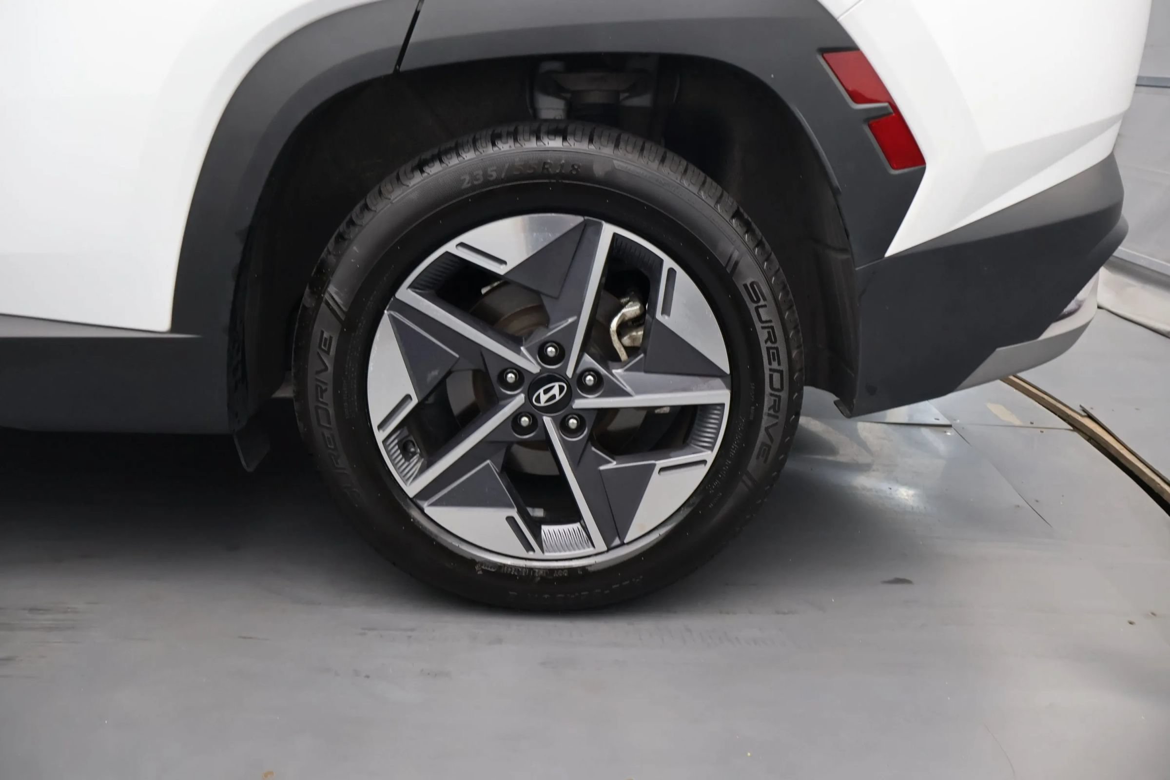 Used 2025 Hyundai Tucson SEL FWD image 33