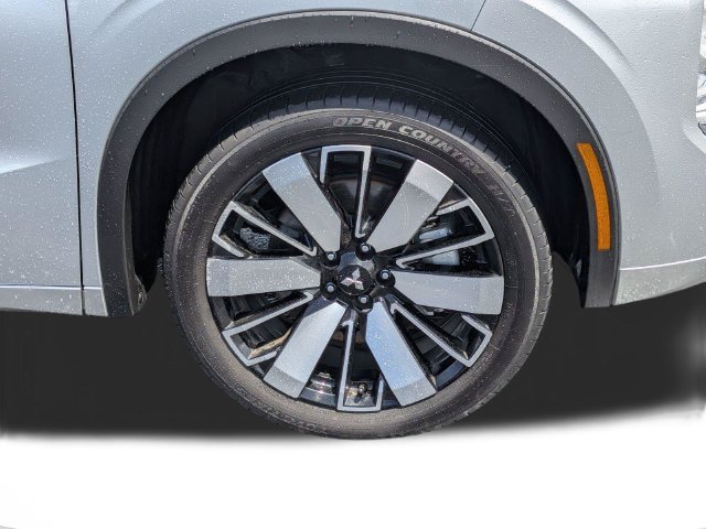 Used 2025 Mitsubishi Outlander SEL FWD image 10