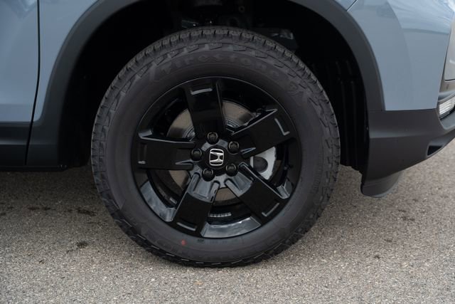 New 2026 Honda Ridgeline Black Edition image 11