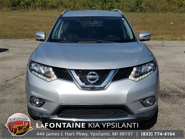 Used 2016 Nissan Rogue SL image 2