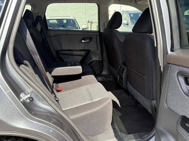 Certified 2023 Nissan Rogue SV image 30