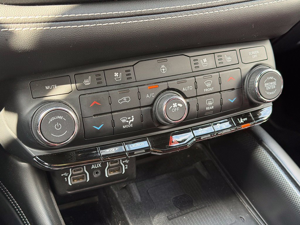Certified 2022 Dodge Durango SRT w/ Technology Group AWD/4WD image 17