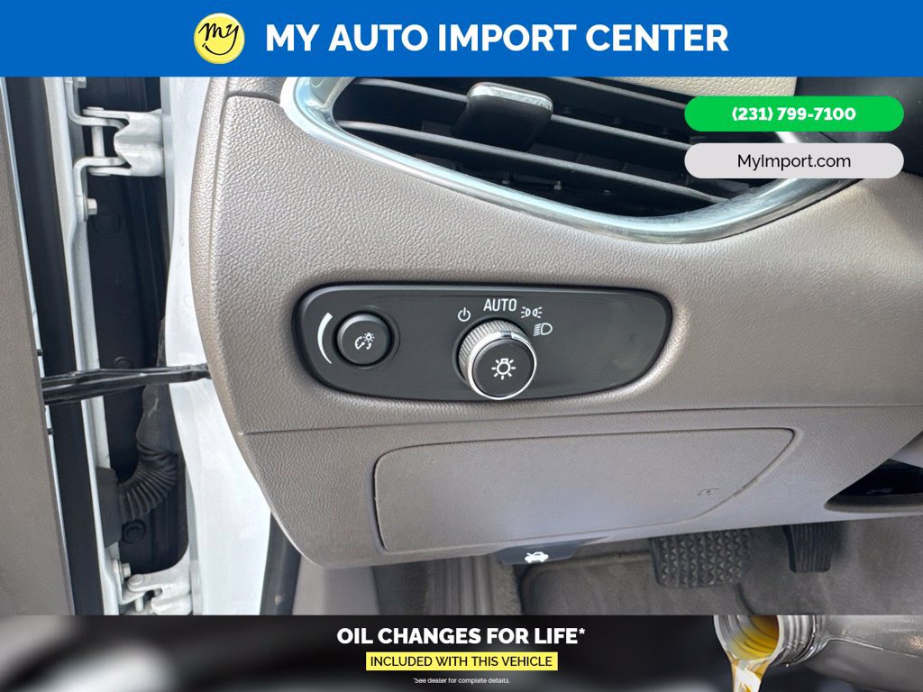 Used 2024 Chevrolet Malibu LT FWD image 15