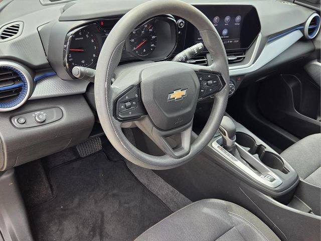 Certified 2024 Chevrolet Trax LS w/ LS Convenience Package FWD image 11