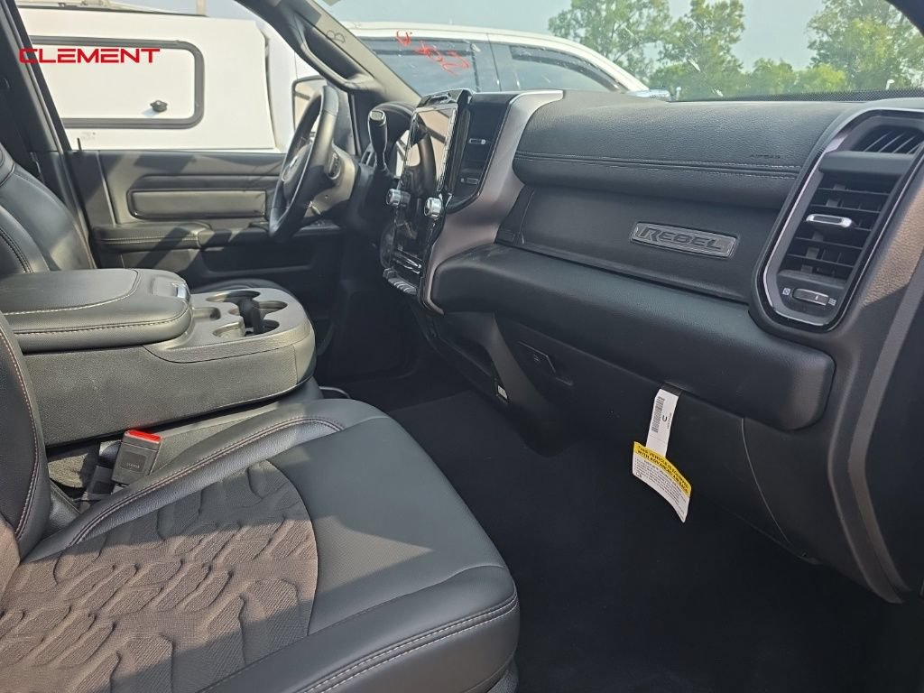 Used 2026 RAM 2500 Rebel AWD/4WD image 7