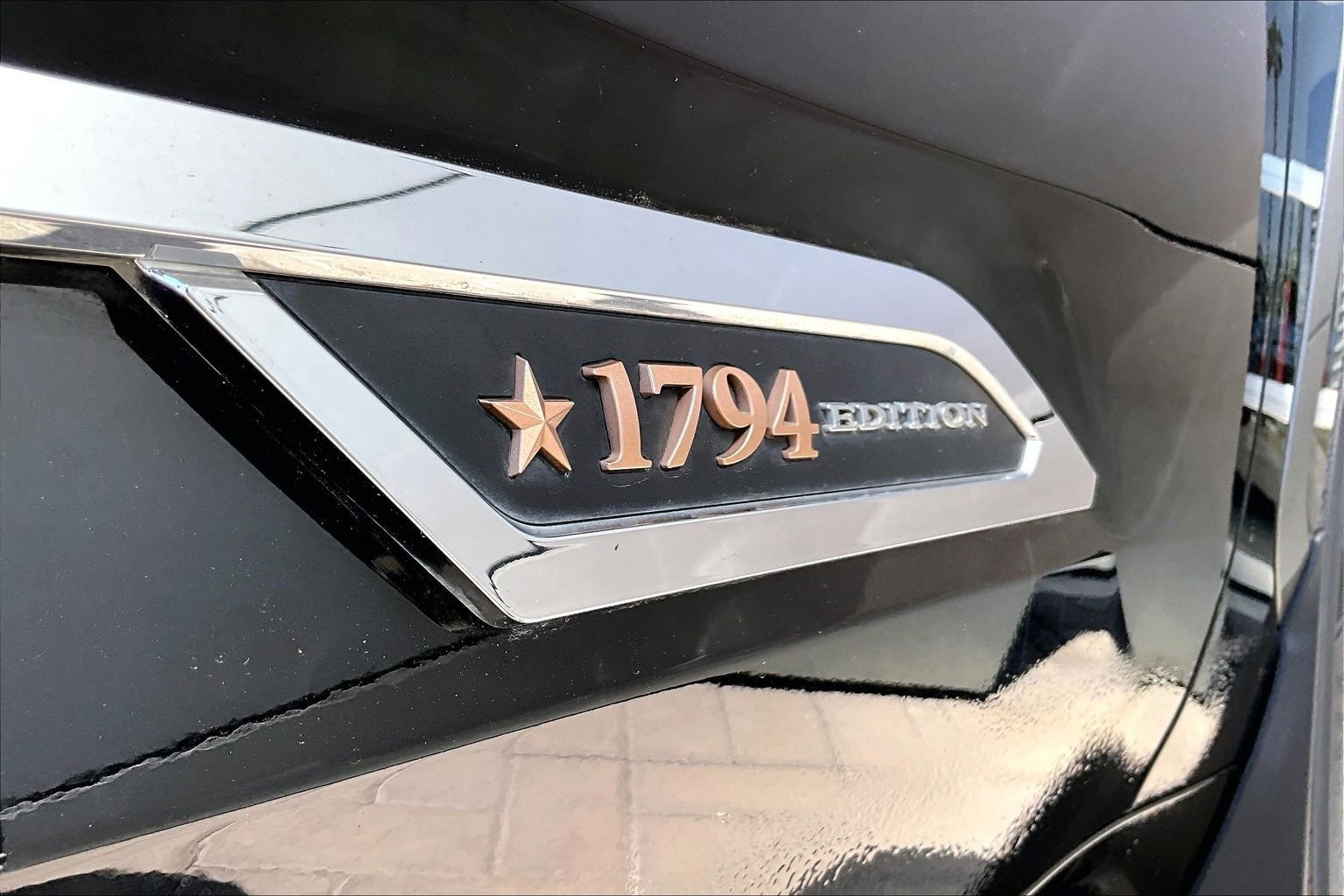 Used 2023 Toyota Tundra 1794 Edition image 8