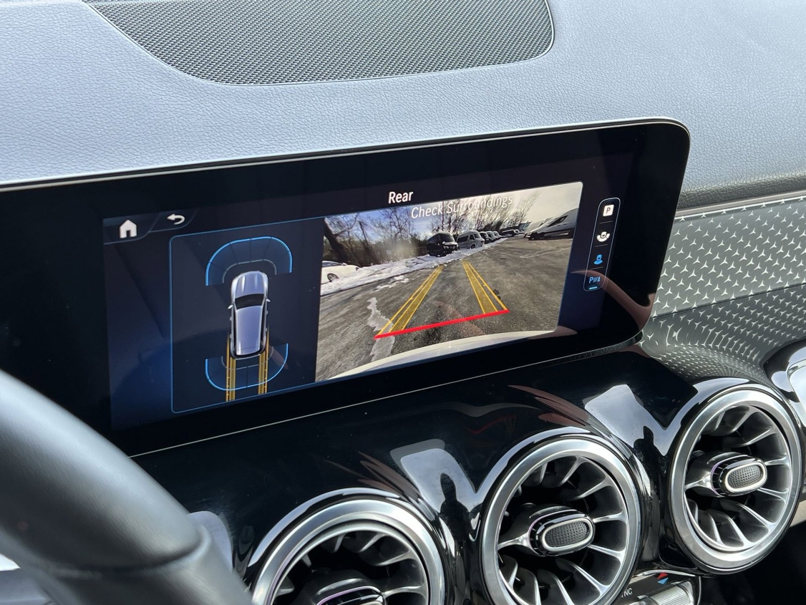 Certified 2024 Mercedes-Benz GLB 250 GLB 250 image 17