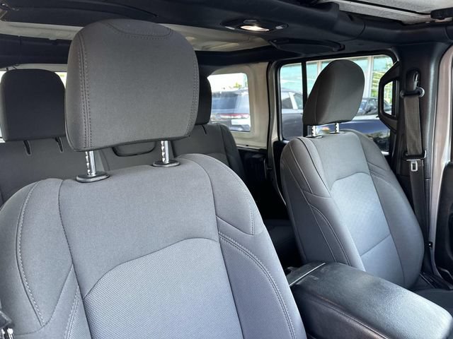 Used 2018 Jeep Wrangler Unlimited Sport S AWD/4WD image 12