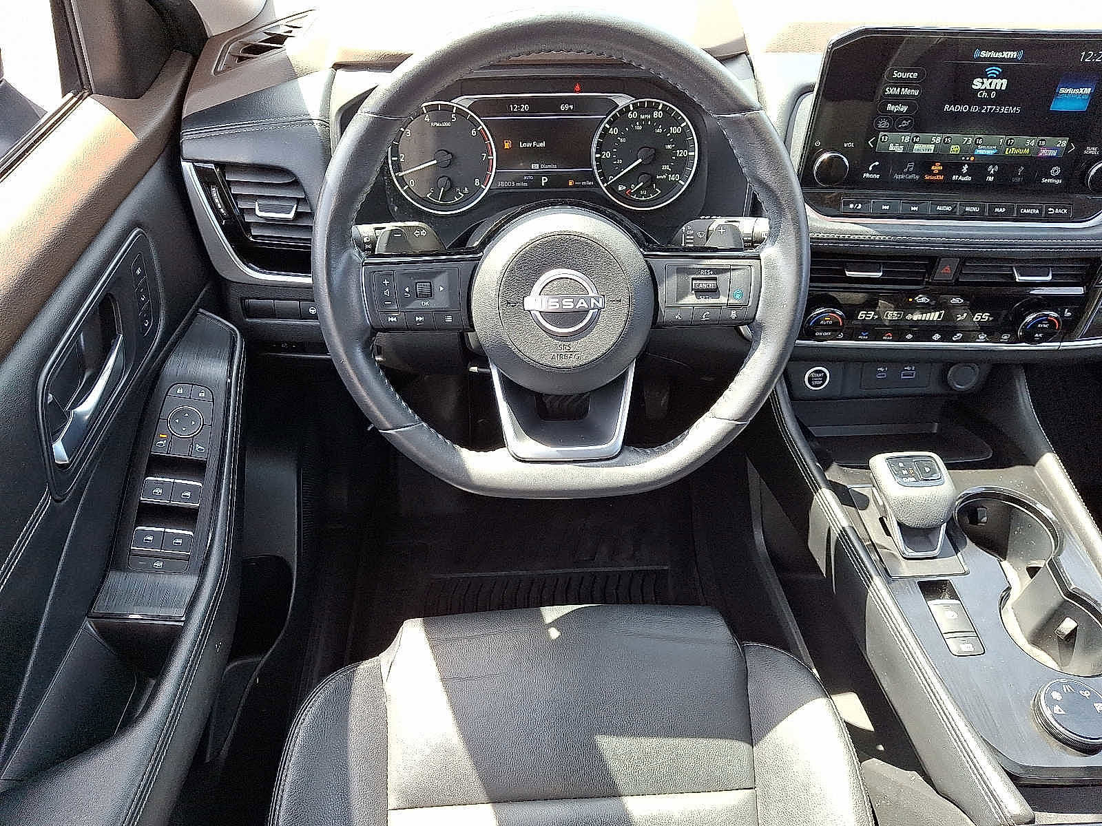 Used 2022 Nissan Rogue SL w/ SL Premium Package image 12