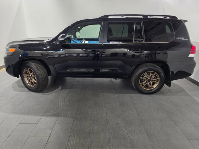 Used 2021 Toyota Land Cruiser Heritage Edition AWD/4WD image 2