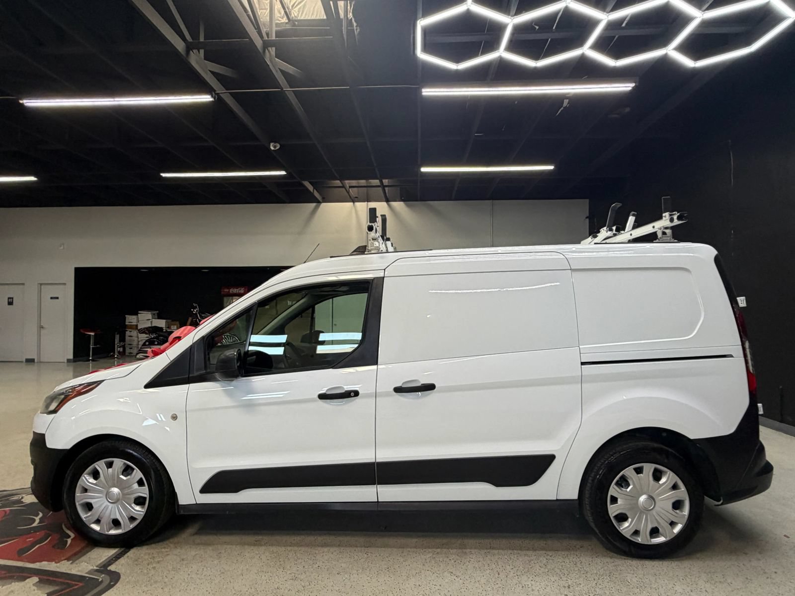 Used 2021 Ford Transit Connect XL FWD image 22