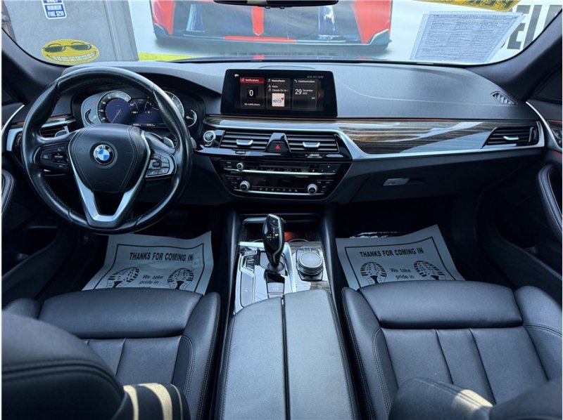 Used 2017 BMW 530i 530i Sedan 4D image 29