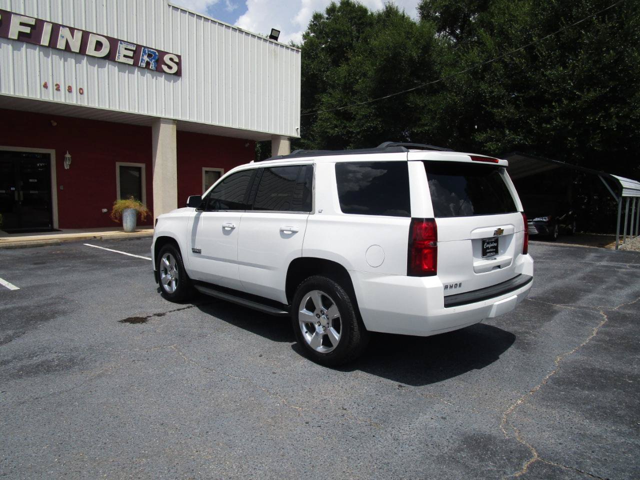 Used 2017 Chevrolet Tahoe LT w/ Texas Edition Package RWD image 2