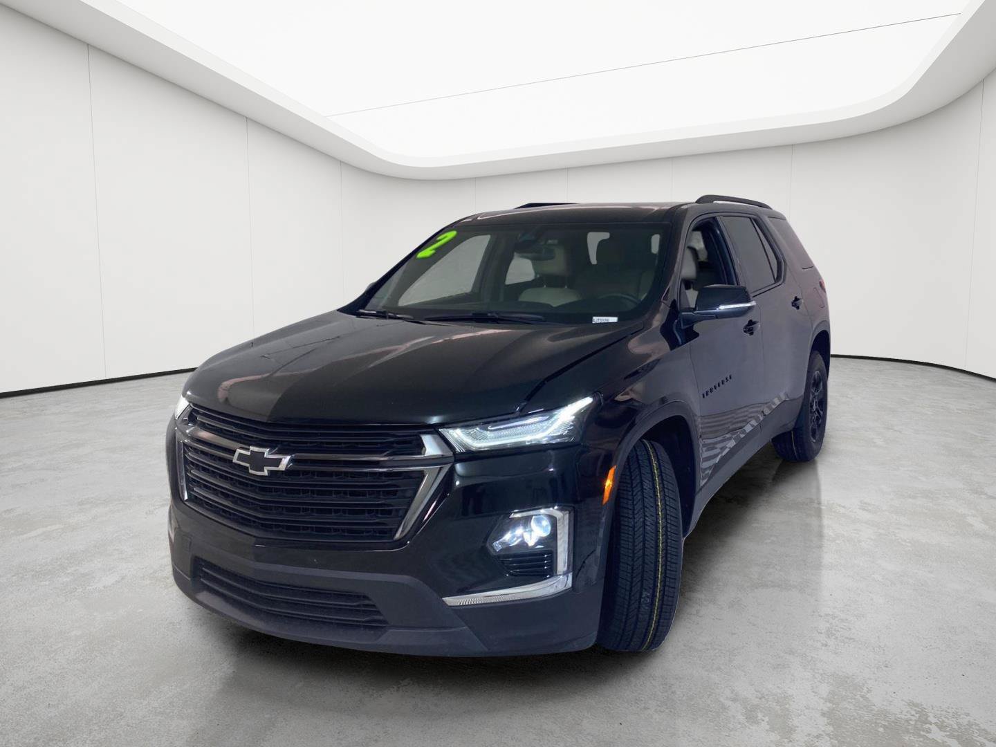 Certified 2023 Chevrolet Traverse LS w/ Midnight/Sport Edition AWD/4WD image 3