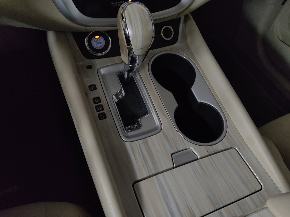 Used 2017 Nissan Murano SV image 26